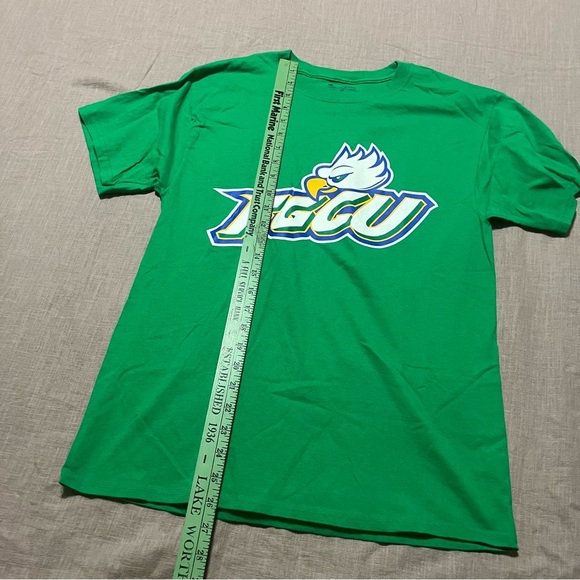 FGCU Champion Green Tee Size Medium Florida Gulf Coast University College - Picture 6 of 6